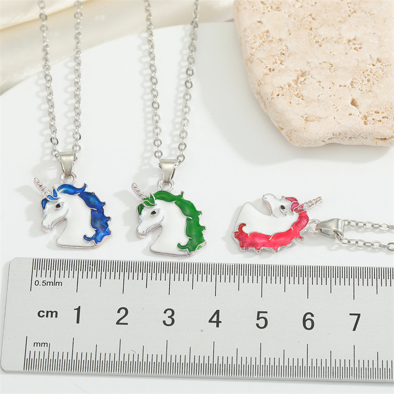Koreas new cute color unicorn necklace dripping Pegasus pendant necklace jewelrypicture1