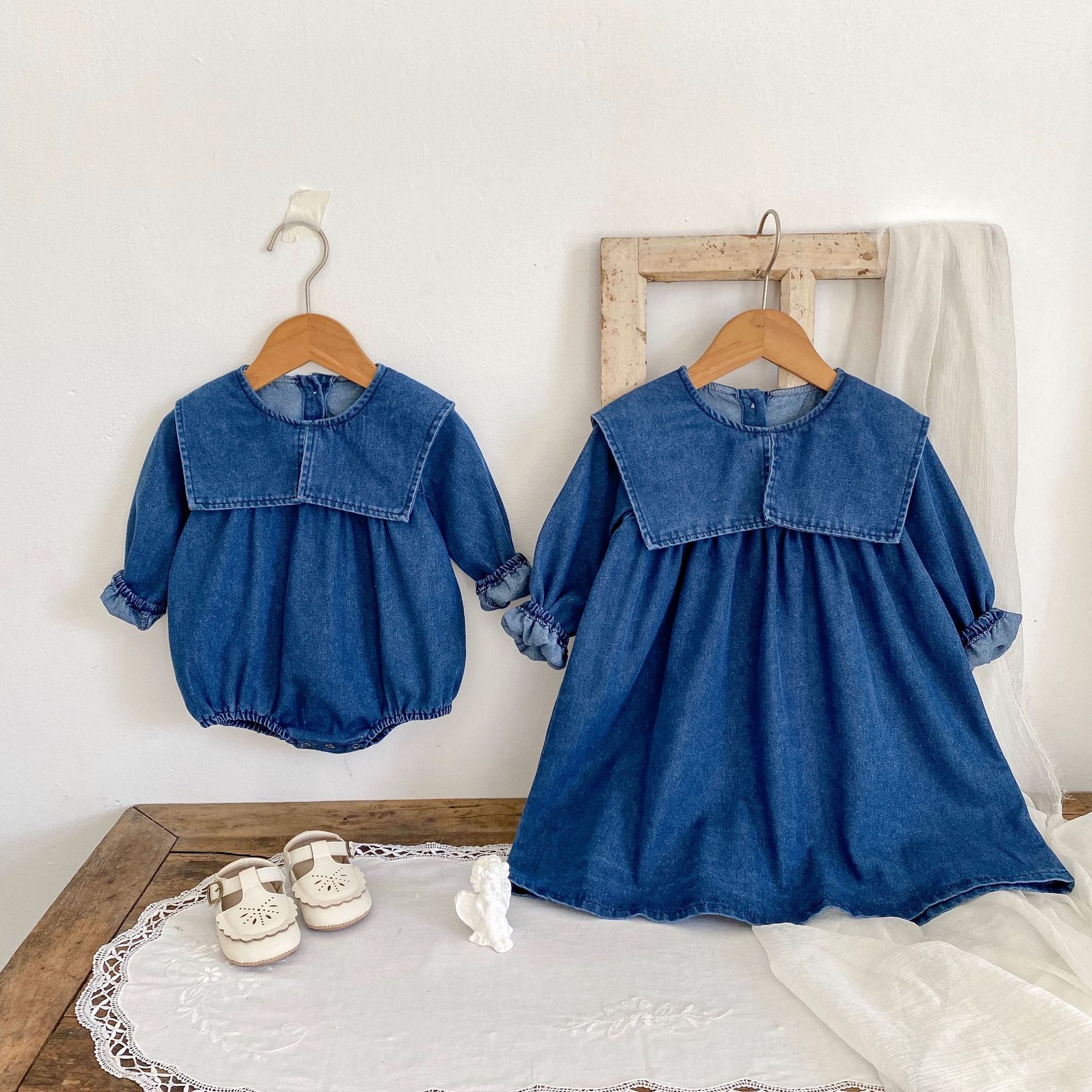 Jesenske kavbojke za dojenčke Ins2024, sestre, ljubke, nosijo velike reverje in krilo_voghion.com