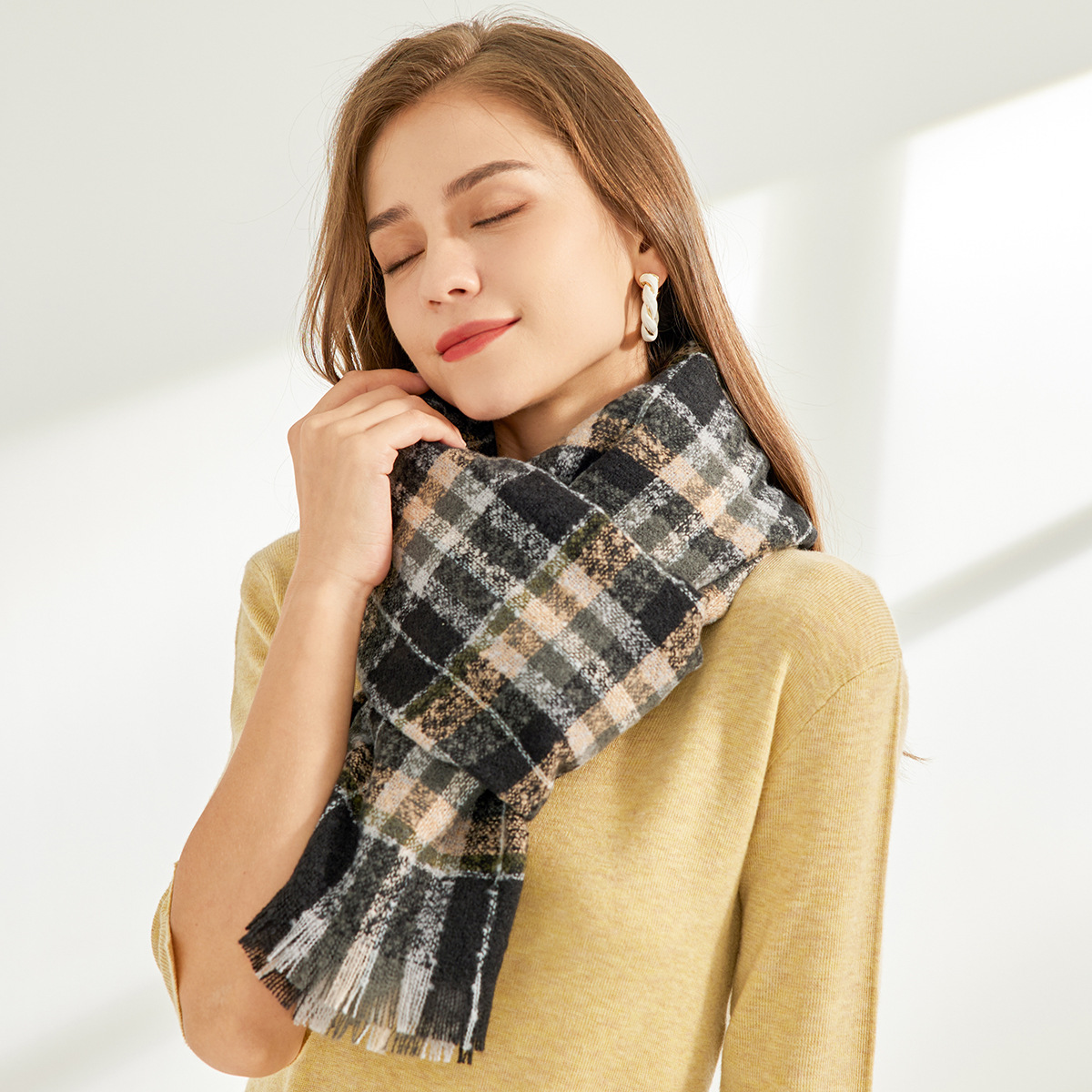 Moda europea y americana otoño e invierno cálido chal de Cachemira borla engrosada bufanda decorativa clásica a cuadros impresa bufanda larga