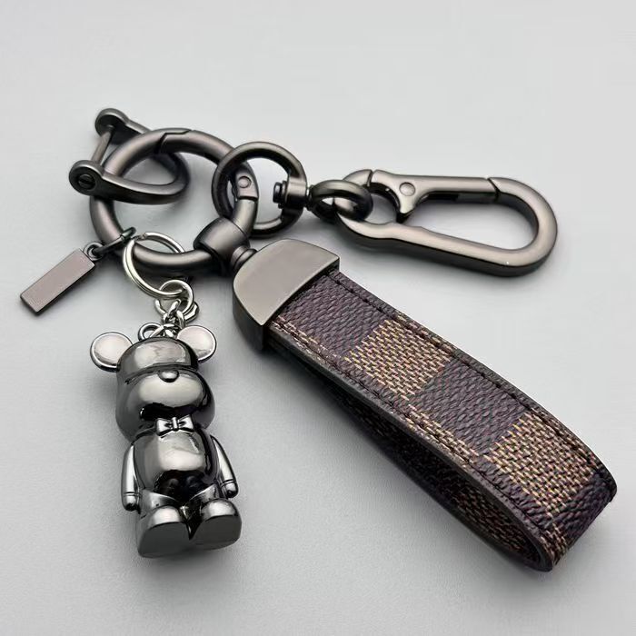 かわいいアニメの熊の暴力的な熊の金属のキーホルダーの男女の自動車のペンダントのキーホルダーの高級な革紐は掛けます。|undefined