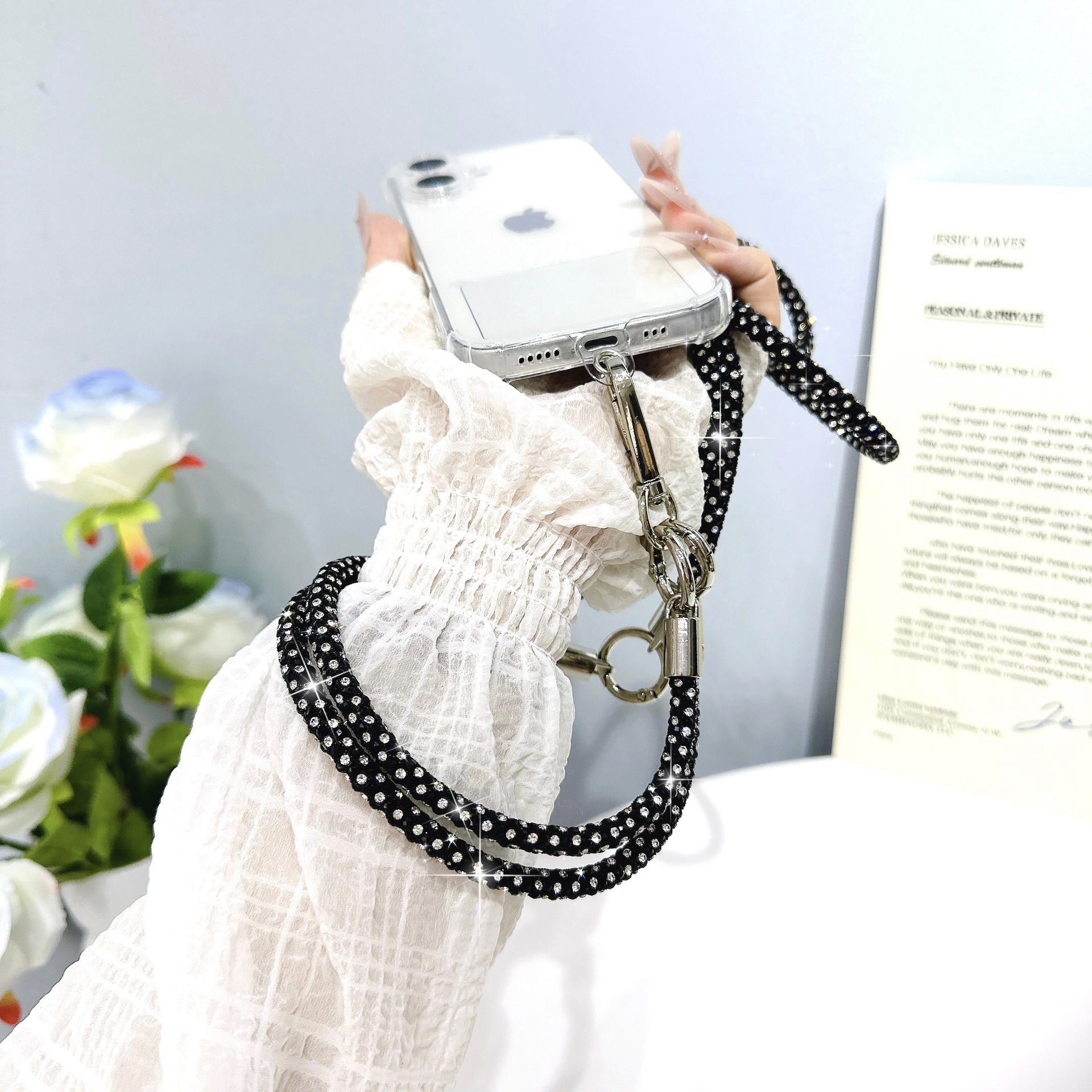 Alta calidad, ligero, lujo 0.7, diamante completo, tres en uno, cadena de teléfono móvil multiusos, mensajero, caramelo, diamante flash multiforma, cordón de diosa