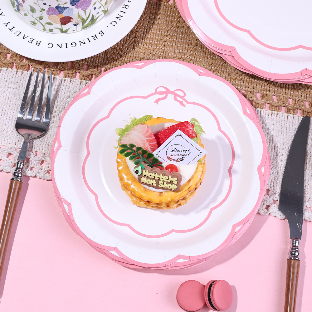 Cross-border pink bowknot wavy edge disposable paper plate, girly birthday dessert plate, party paper dinner plate