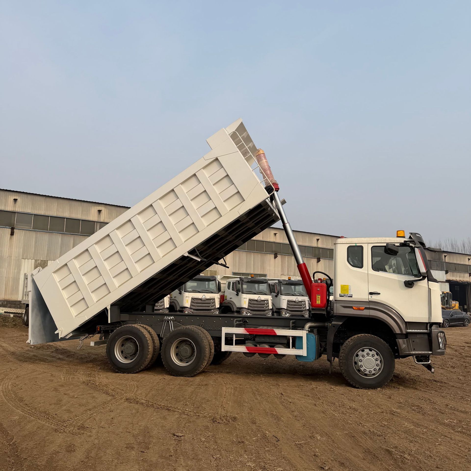 Howo Nx 6*4 Drive Dump Truck, Mining Dump Truck, Mining Special Vehicle, Mining Customization