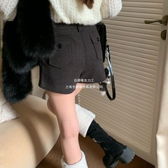 灰色毛呢配靴短裤女秋冬新款韩版百搭阔腿裤小个子高腰字女团裤