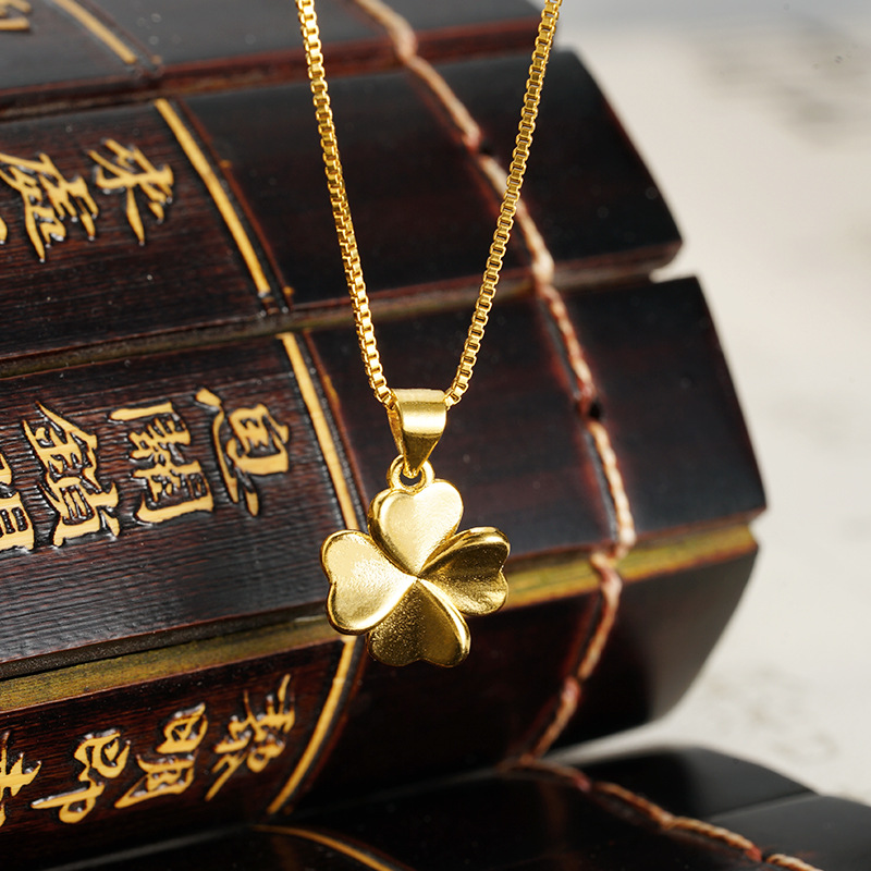 Vietnam Sha Jin lujo ligero de lujo colgante de cuatro hojas mujer moda universal simple diy Yiwu joyería suministro mayorista