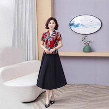 一件代发 夏季新款中式国风短袖t恤女士V领上衣洋气盘扣衬衫