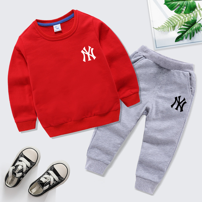 红上灰下小NY卫衣套装