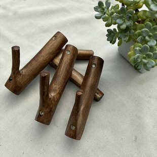 Solid Wood Creative Tree Branch Hook Punched Retro Log Branch Entrance Wooden Decorative Wall Coat Hook Coat Hook