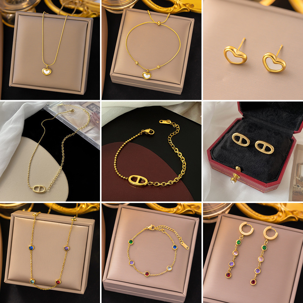 Luxe parelketting met magneetsluiting voor dames_voghion.com