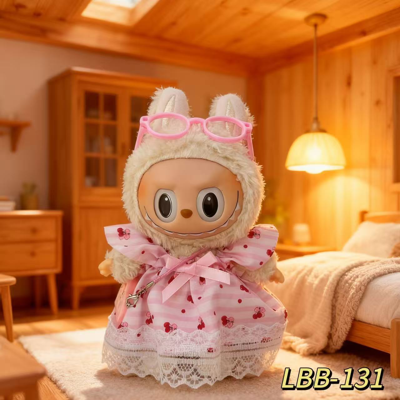 Solo 17cm de tela de seda de peluche de marca una, dos y tres generaciones de ropa de muñeca de tela de labu muñeca en un conjunto de falda image 10