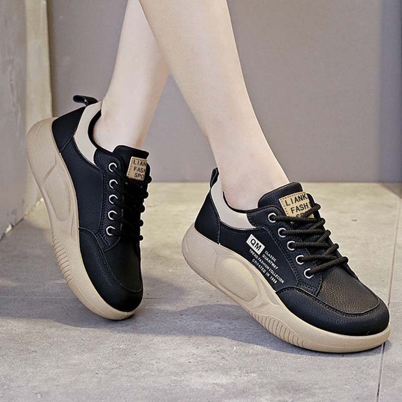 Low-Top White Shoes for Female Students 2025 Autum New Lightweight Versatile Sports Fashion Leather Thick-Soled Casual Sneakers