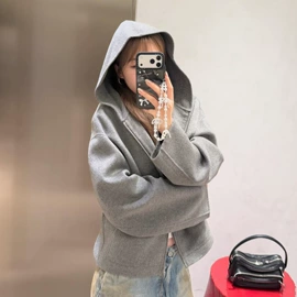 女式羊毛衫;女式针织衫;女式毛呢外套