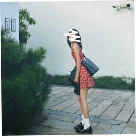 红色复古碎花吊带连衣裙女夏季新款茶系纯欲法式气质V领港风短裙