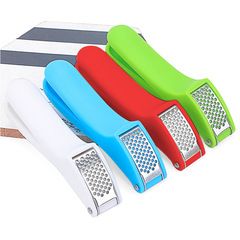 New Garlic Press Plastic Garlic Masher Simple Home Garlic Press Stainless Steel Garlic Squeezing Tool Manual Kitchen Small Tool