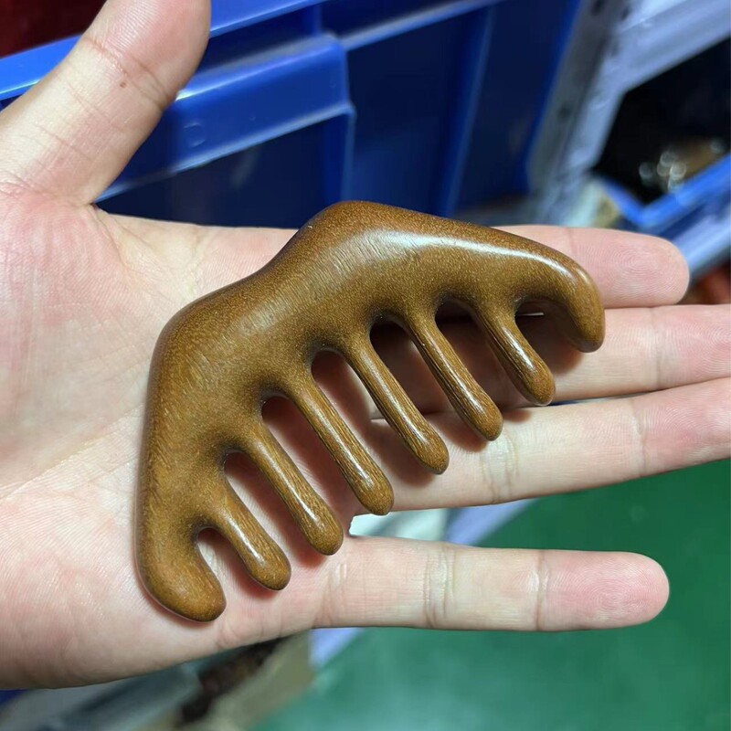 檀木マッサージ櫛黒檀木経絡櫛マッサージ頭皮頭部経絡金糸緑檀大歯マッサージ櫛|undefined