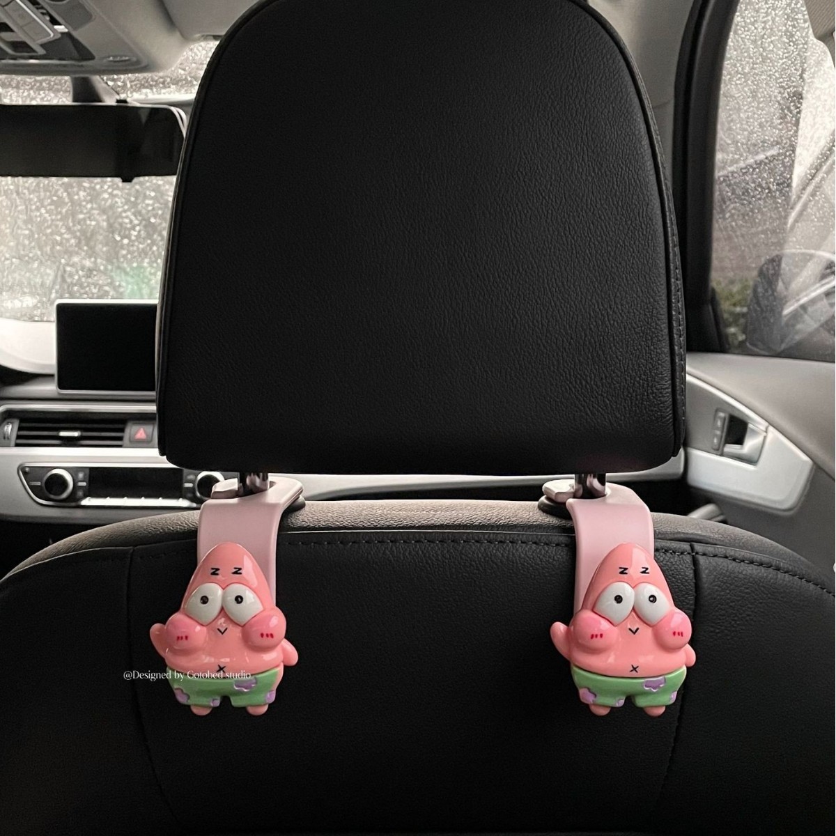SpongeBob SquarePants Pai Daxing Creative Car Gancho para asiento trasero Decoración de almacenamiento del respaldo de la silla trasera Gancho pequeño Gancho lindo