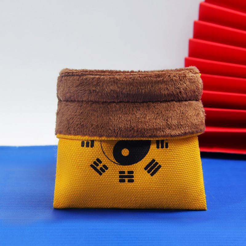 Tao Jia Ping An Tomb Bag Qian Kun Bag