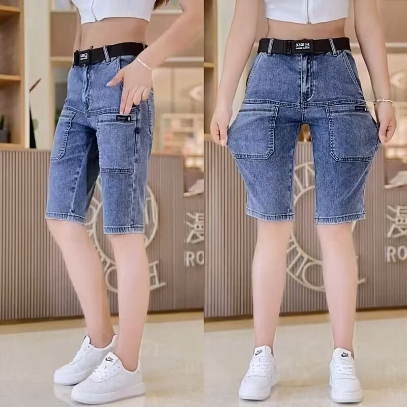 Pantalones cortos de mezclilla de la calle para hombres 2024 marea de verano retro lavado y pantalones de pierna recta desgastados pantalones de cintura elástica sueltos de cinco puntos