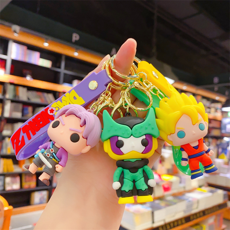 Nueva versión Q Dragon Ball llavero exquisito lindo mochila colgante Rey Mono muñeca niños coche llavero