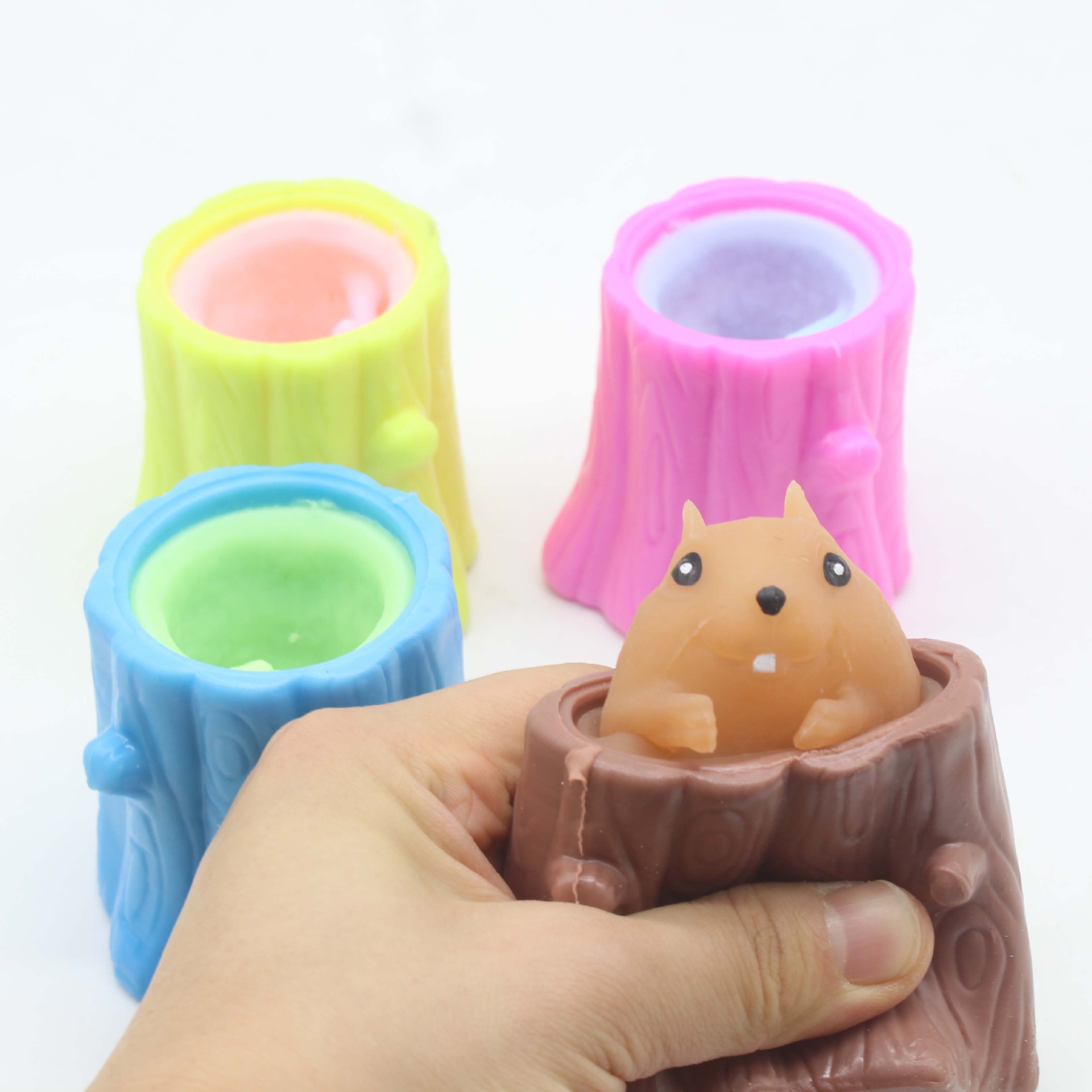 Creative Decompression Cute Cheese Mouse Cup Squeezing Toy 1pcs display picture 4