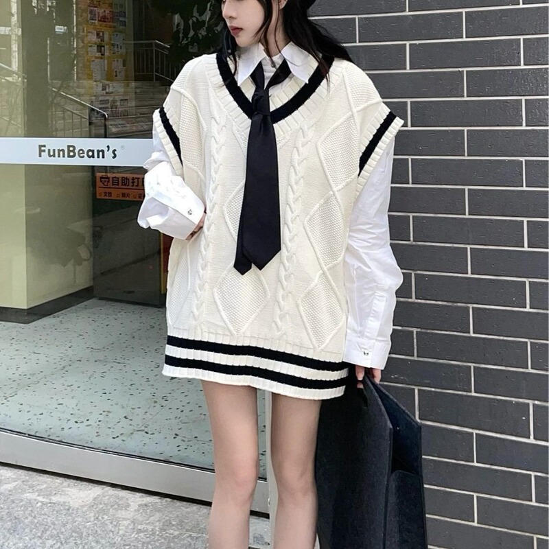 Single piece/suit Korean style contrast color V-neck sweater vest women's college style sweater vest outer wear + shirt all-matching