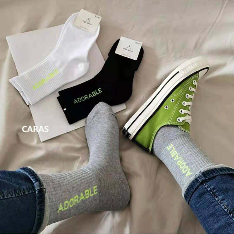 Korean Socks with English Letters, Sports Mid-Waist Women's Cotton Socks, Spring Casual Sweat-Absorbent Breathable Solid Color Wholesale Korean Socks with English Letters, Sports Mid-Waist Women's Cotton Socks, Spring Casual Sweat-Absorbent Breathable Solid Color Wholesale