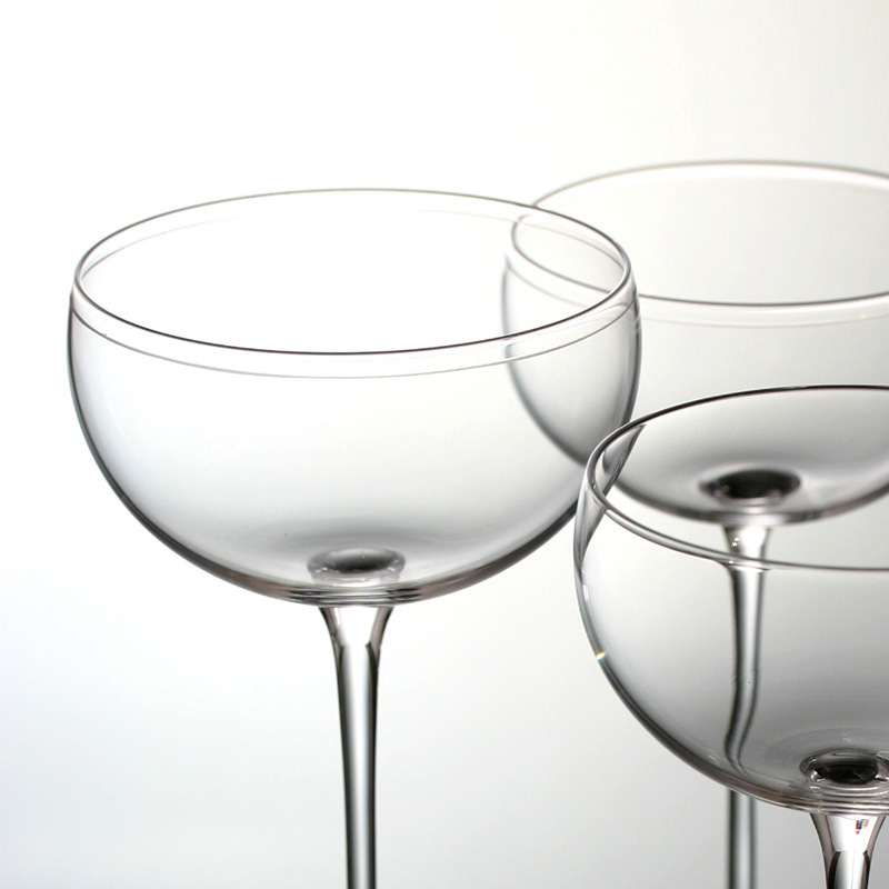 Taza de cóctel japonesa de alto pie, taza de martini, taza de vinos de cristal, taza de champán.