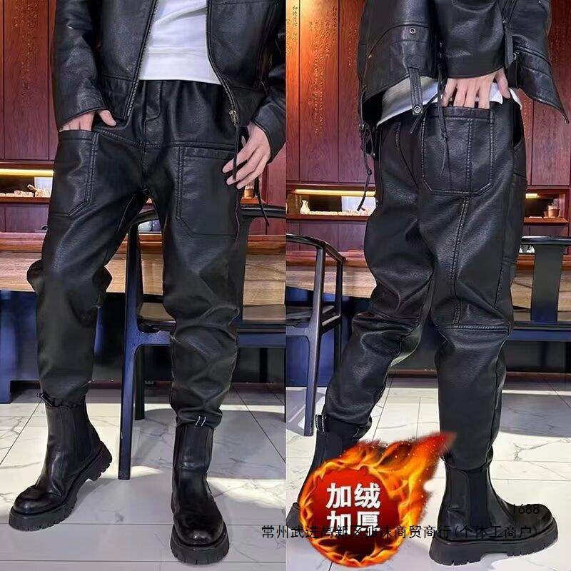 Men's warm six-pocket leather pants for autumn and winter, fleece-lined, thickened, waterproof, windproof, casual, and jogger-style pants for delivery drivers, motorcyclists, and riders.