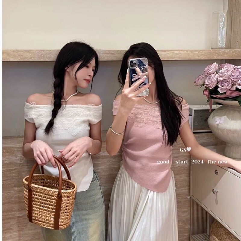 Lace Patchwork One-Shoulder Unique and Exquisite Top with Pleated Waist and Irregular Short Sleeves for Women in Summer Lace Patchwork One-Shoulder Unique and Exquisite Top with Pleated Waist and Irregular Short Sleeves for Women in Summer
