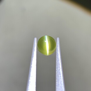 1.25 karat natural golden green cat's eye naked stone eyeliner sharp shape full diameter 5.3mm