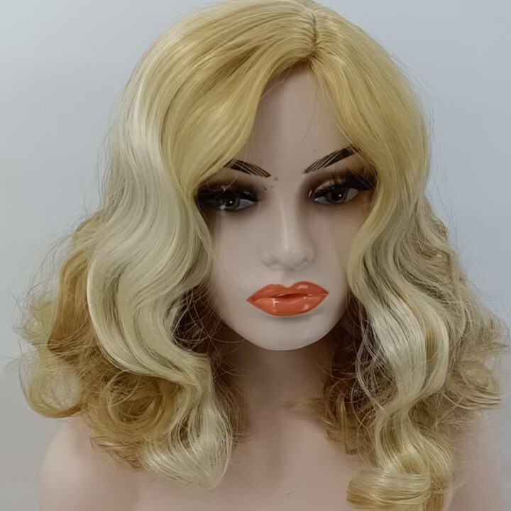 Factory Wholesale European and American Wigs Gradient Hairstyle Women's Short Curly Hair Gold Glossy Fashion Short Hair Wig Set