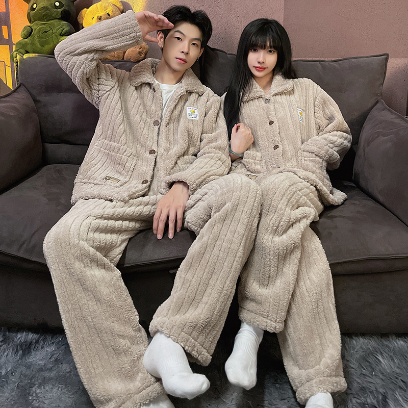 Estilo coreano ins Red estilo rojo pijamas pareja de felpa Otoño e Invierno cardigan manga larga engrosada caliente desgaste del hogar traje