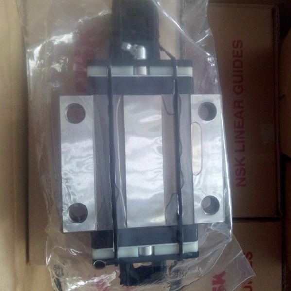 NSK导轨滑块LH20EL LH20GL?LH25EL LH25GL LH30EL LH30GL LH35EL