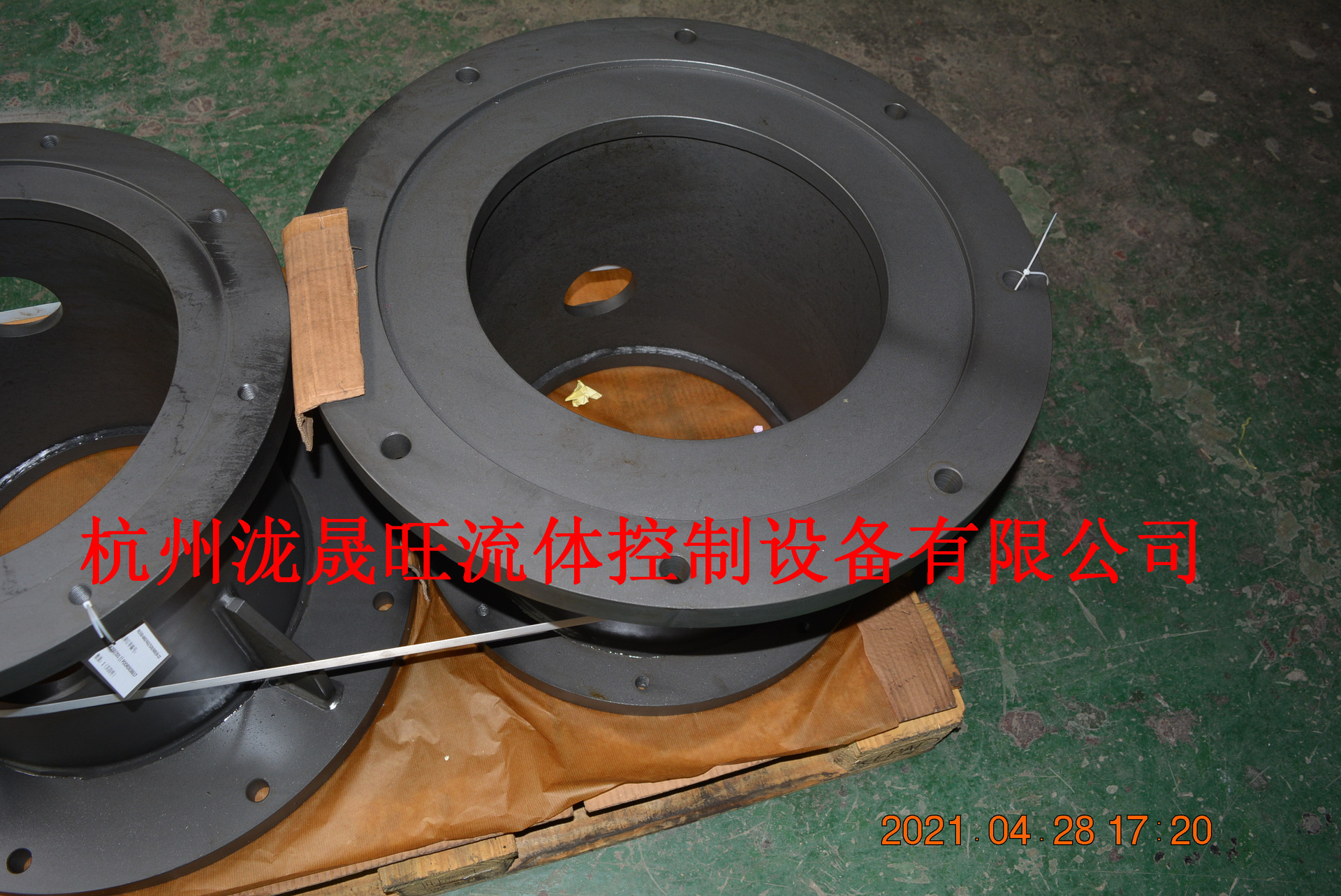 钢焊接钟罩RL45032025RL4503202302654-M16特价供应