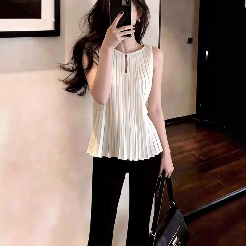 One Piece Minimum Order, Round Neck Casual Elegant Off-White Top, 2026 Summer New Versatile Sleeveless Blouse for Work