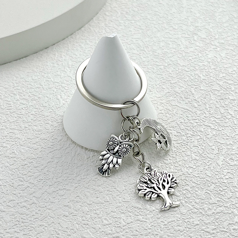 10g Weight 1 Piece Simple Style Life Tree Alloy Keychain