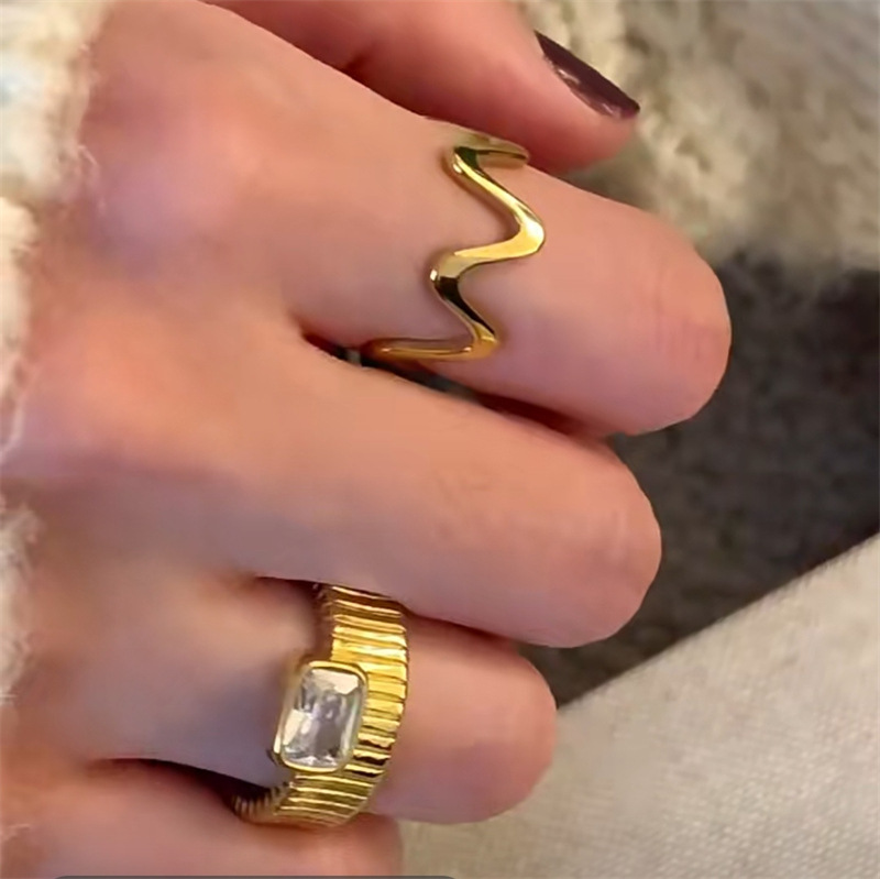 1 Piece Quantity Holiday, Banquet, Cocktail Party Occasion Retro Lady Streetwear Geometric Stainless Steel Rings
