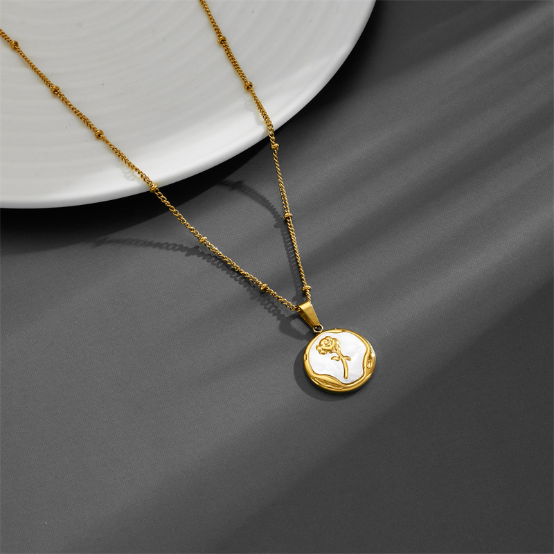 18K Real Gold Plated Plating Material 304 Stainless Steel Pendant Material PVD Coated Real Gold Plated 18K Gold Rose Butterfly Titanium Steel Elegant Waterproof Non Tarnish Titanium Steel Pendant Necklace