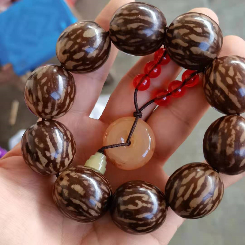 Manufacturers sell large-size bodhi root, flower root, literary play, national style, bracelet, beads, rosary beads, loose beads, large quantity of favorably