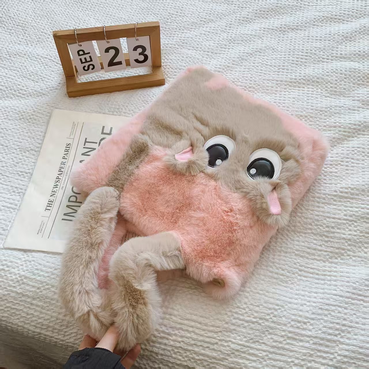 秋冬毛绒包个性大容量创意猫咪卡通撞色拼接刺绣托特包手提毛毛包