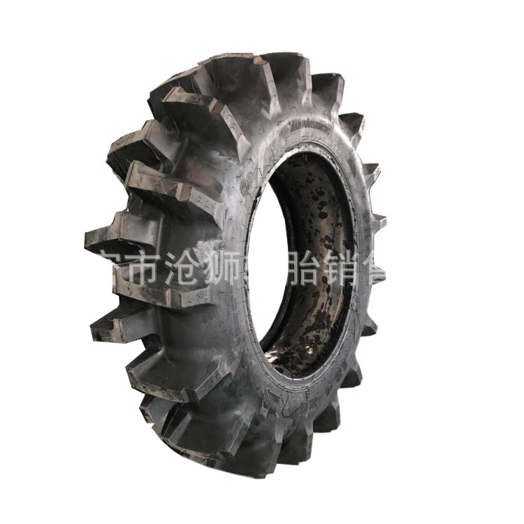 Suministro 11/12.4/13.6/16,9/18,4-24/26/28/32/34/38 neumático de alta Flor de campo de arroz agrícola