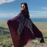 Осенне-зимняя шаль с капюшоном в этническом стиле, теплая красная пустынная накидка двойного назначения, женское дорожное пальто Xizang Qinghai Yunnan