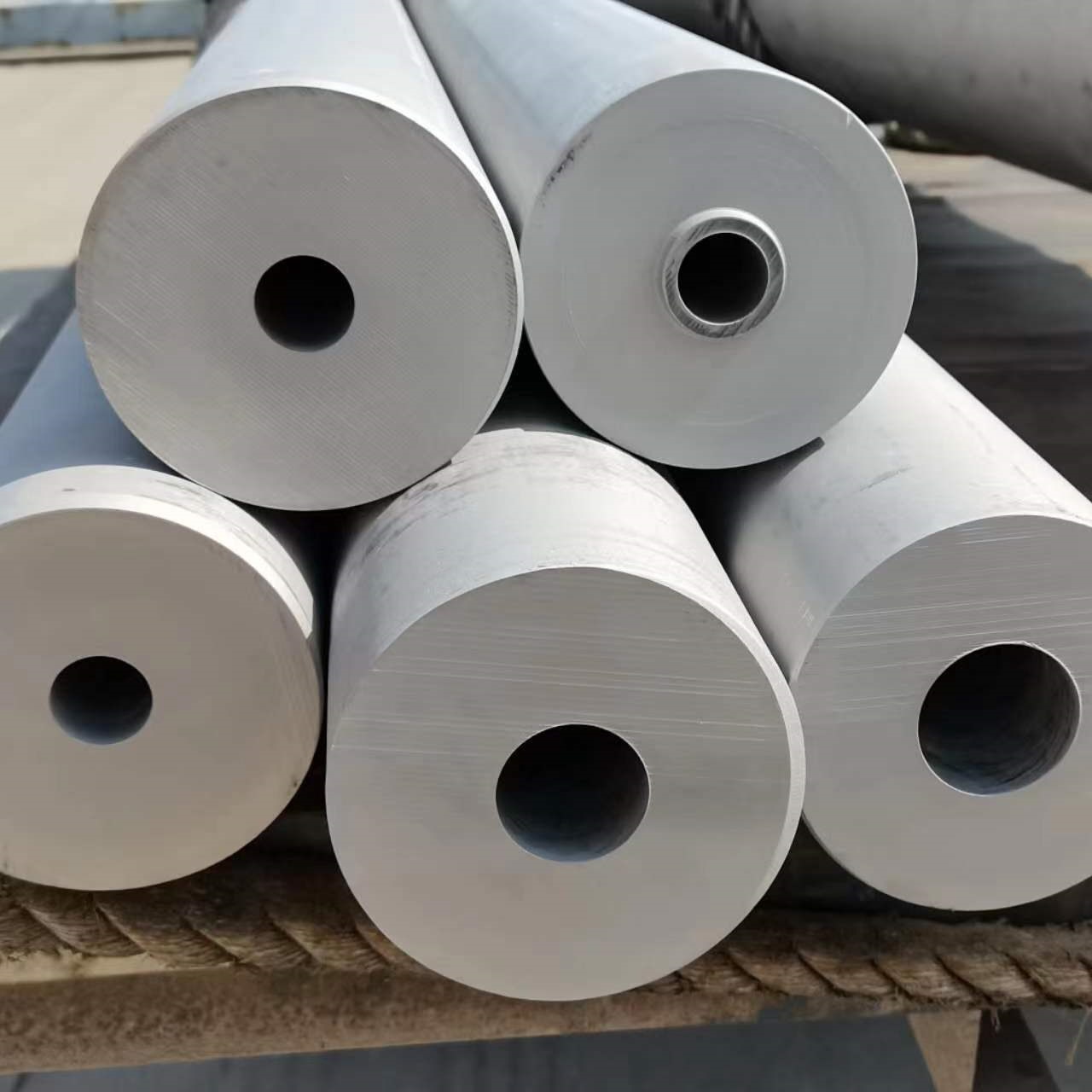 厂价供应304不锈钢管 厚壁316L不锈钢管 可切割  量大优惠品质优