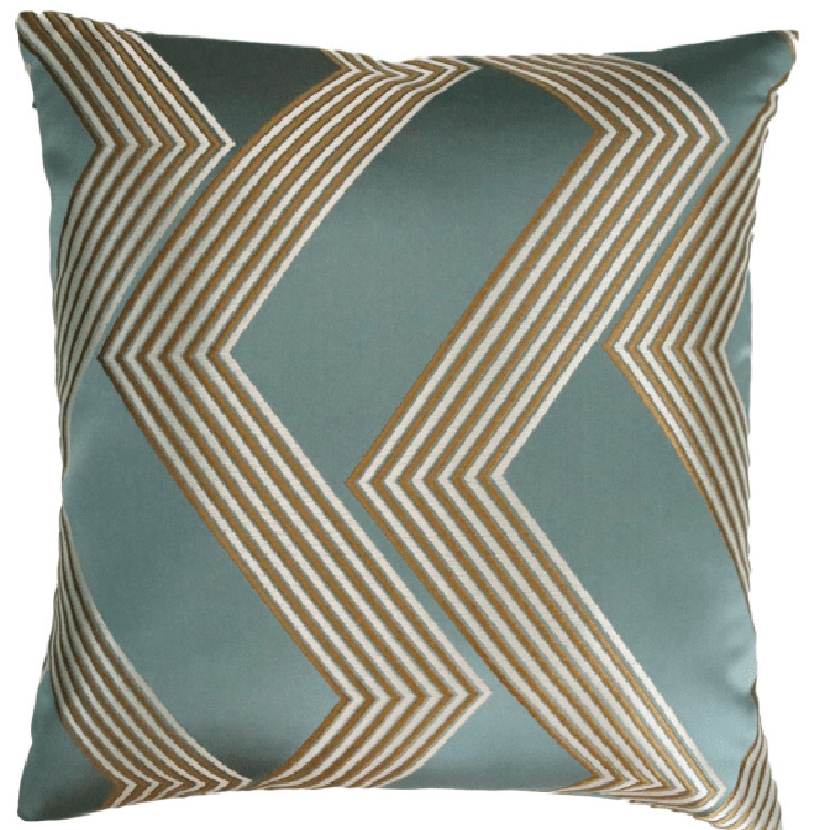 14176439534_1023821306