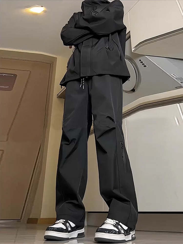 Waterproof demi-season travel trousers outside climbing
