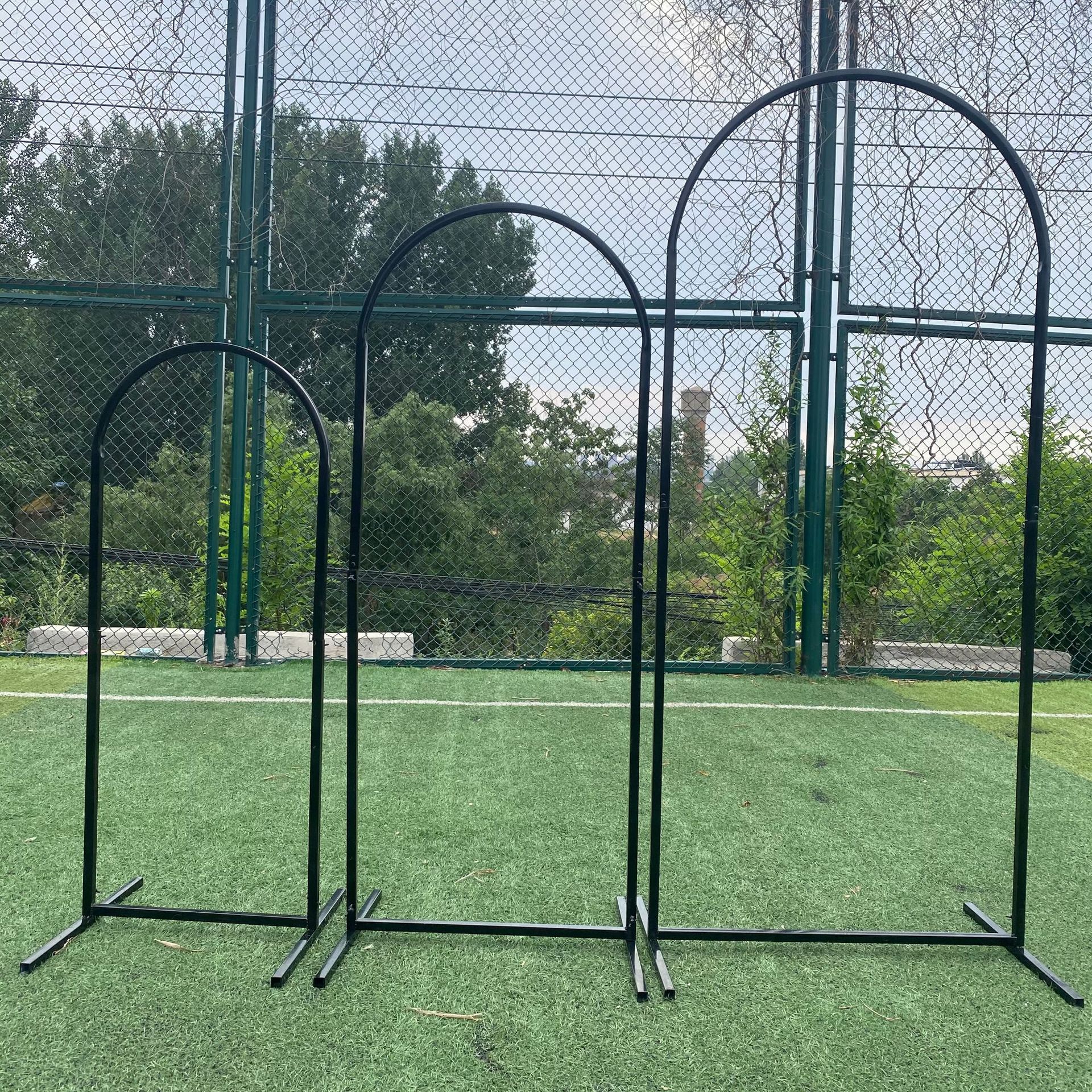 Wedding Arch Black Iron Curved Arch Gate, Iron Wedding Arch, Mountain and River Arch Decoration, Wedding Stage Decor