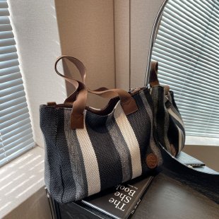 Muestra tu personalidad y deja que los bolsos de mujer se conviertan en tu logotipo