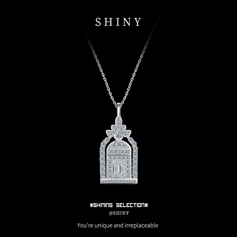 New Popular Sterling Silver Castle of Happiness Necklace, Collarbone Chain, Versatile and Elegant with a High-End Feel, European and American Style Moissanite