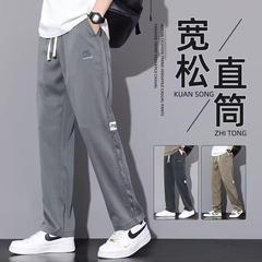青少年のズボンの男性の春秋のタイプの男子学生の運動のレジャーのズボンのゆったりしている格好がいいです。