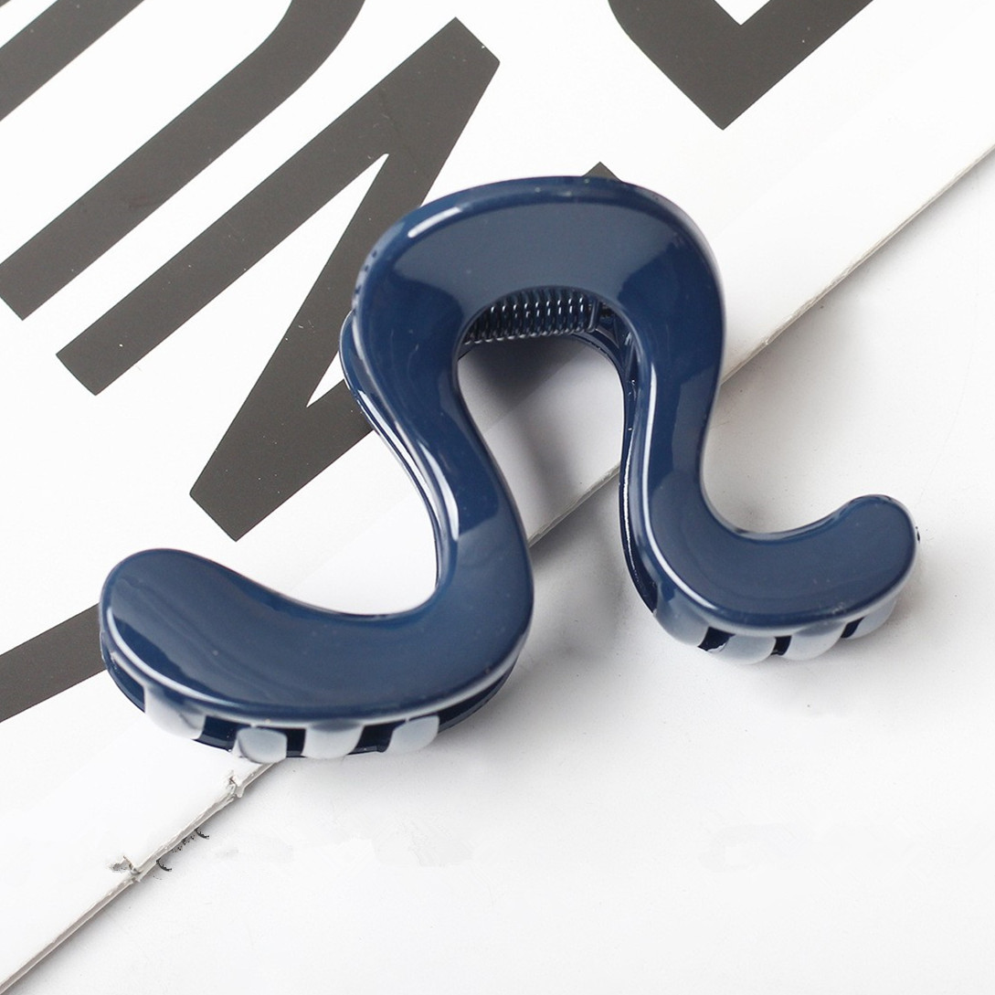 Diseño simple sensación de agarración de palabras grandes, cola de caballo alta fijación artefacto clip de cabello relajado, disco de cabello detrás del cerebro clip de pescado